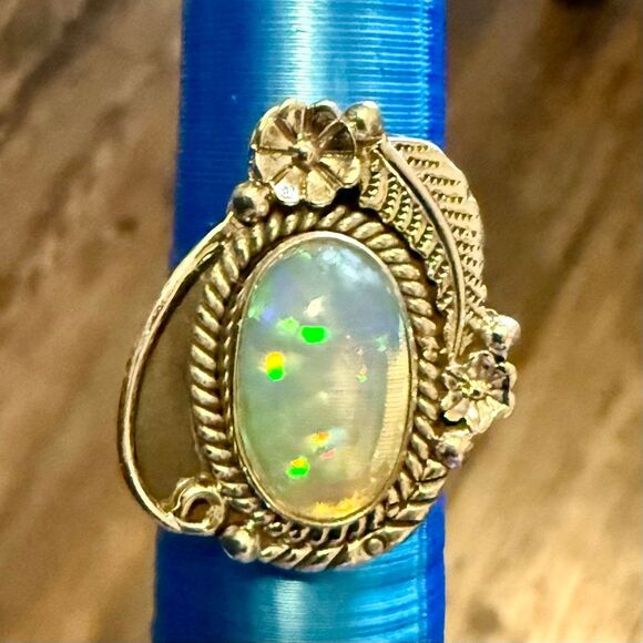 Stunning Ethiopian Fire Opal Ring Southwestern Sterling Silver Floral Framed New - Picture 5 of 7